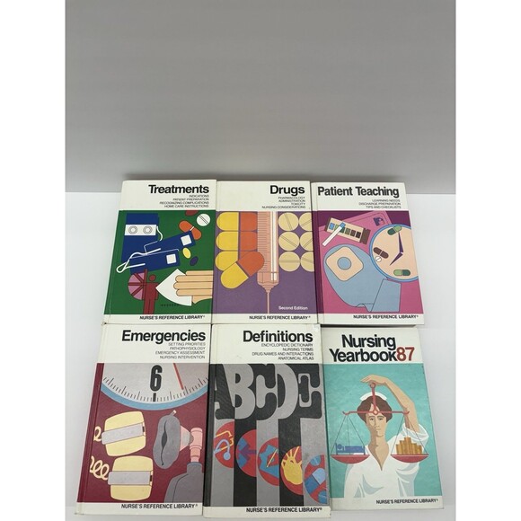 Nurses Reference Library Lot of 12 books, Assessment, Emergencies, and more... - Picture 4 of 16